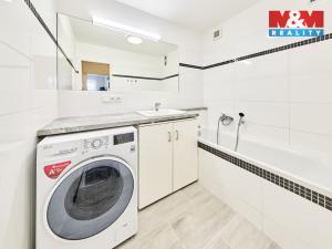 Prodej bytu 3+kk, Broumov - Olivětín, Dukelská, 60 m2