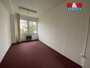 Pronájem kanceláře, Krnov - Pod Bezručovým vrchem, Albrechtická, 13 m2