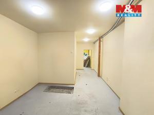 Pronájem obchodního prostoru, Slaný, Husova, 83 m2