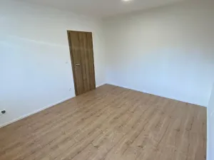 Prodej bytu 3+1, Zlín, Moravská, 72 m2