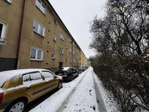 Pronájem bytu 2+1, Praha - Bubeneč, Ve struhách, 50 m2