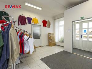 Prodej obchodního prostoru, Dašice, náměstí T. G. Masaryka, 957 m2