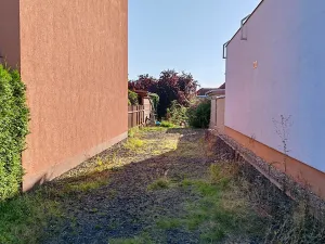 Pronájem garážového stání, Most, Slunečná, 300 m2