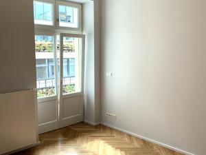 Pronájem bytu 2+kk, Praha - Smíchov, Pivovarská, 53 m2