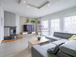 Prodej rodinného domu, Dačice, 313 m2