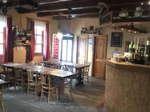 Dražba rodinného domu, Býšť, 1618 m2