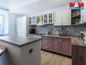 Prodej rodinného domu, Velká nad Veličkou, 194 m2