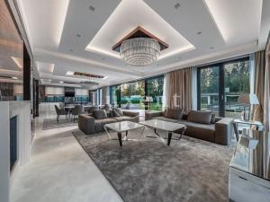 Prodej rodinného domu, Průhonice, Růžová, 590 m2