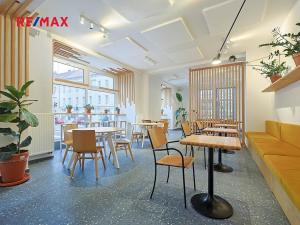 Pronájem obchodního prostoru, Plzeň, Americká, 210 m2