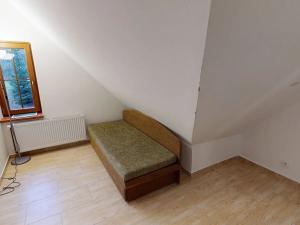 Pronájem bytu 3+kk, Vítkovice, 97 m2