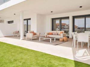 Prodej bytu 4+kk, Fuengirola, Španělsko, 95 m2