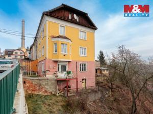 Prodej bytu 2+1, Karlovy Vary - Bohatice, Na Výšině, 45 m2