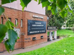 Pronájem restaurace, Praha - Strašnice, Gutova, 301 m2