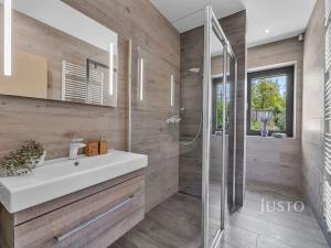 Prodej vily, Stará Huť, 188 m2