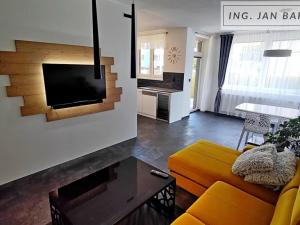 Pronájem bytu 3+kk, Jihlava, Poláčkova, 69 m2