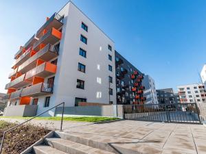 Pronájem garážového stání, Praha - Vysočany, Moravcových, 15 m2