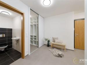Prodej bytu 3+kk, Praha - Dolní Chabry, K Beranovu, 84 m2
