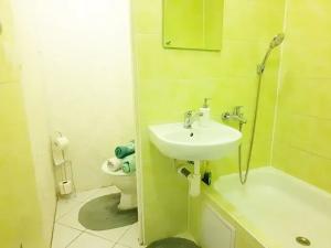 Pronájem bytu 1+kk, Brno, Sevastopolská, 38 m2