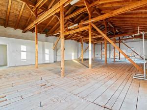 Prodej obchodního prostoru, Zlín, Bezručova, 1976 m2