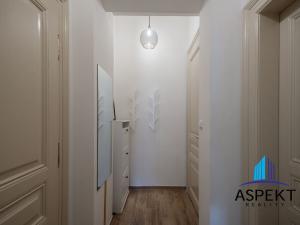 Pronájem bytu 2+kk, Praha - Nové Město, Trojická, 42 m2