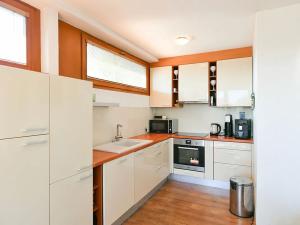 Prodej bytu 3+kk, Praha - Lhotka, Nad koupadly, 117 m2