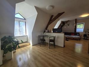 Prodej bytu 3+kk, Jemnice, Tyršova, 109 m2