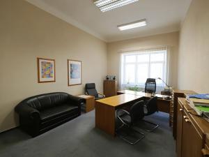 Pronájem kanceláře, Uherský Brod, Bří Lužů, 27 m2