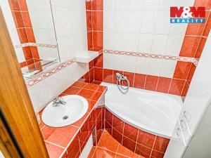 Prodej bytu 3+1, Orlová - Lutyně, Kpt. Jaroše, 72 m2