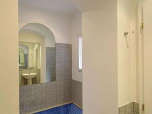 Pronájem bytu 3+1, Praha - Malá Strana, Hroznová, 73 m2