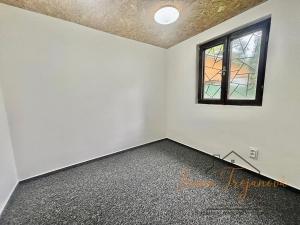 Prodej chaty, Lešany, 45 m2