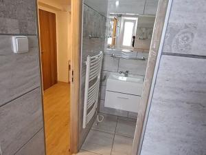 Prodej bytu 2+1, Meziměstí, Tovární, 66 m2