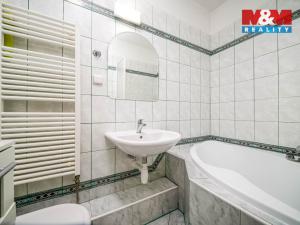 Pronájem bytu 2+kk, Hradec Králové, Na Občinách, 38 m2