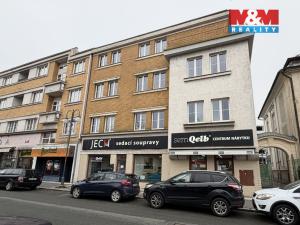 Pronájem bytu 3+1, Pardubice - Zelené Předměstí, Smetanovo náměstí, 140 m2