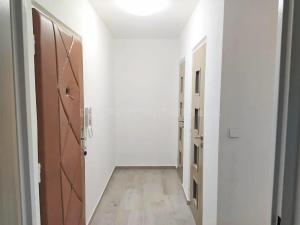 Pronájem bytu 1+1, Zlín, 32 m2