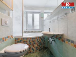 Prodej bytu 4+1, Karlovy Vary, Sládkova, 94 m2