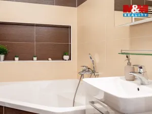 Prodej bytu 3+kk, Jihlava, U Dlouhé stěny, 74 m2