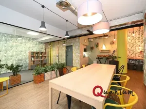 Pronájem kanceláře, Praha - Vinohrady, Šafaříkova, 138 m2