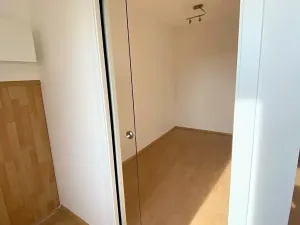 Prodej bytu 1+kk, Praha - Troja, Hnězdenská, 38 m2