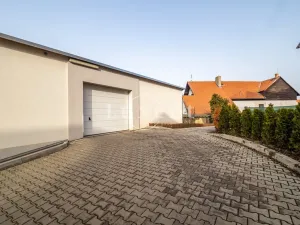 Pronájem bytu 2+kk, Praha, Formanská, 68 m2