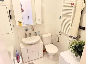 Pronájem bytu 2+1, Týnec nad Sázavou, Na Kněžině, 65 m2