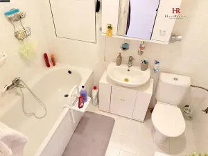 Pronájem bytu 2+1, Týnec nad Sázavou, Na Kněžině, 65 m2