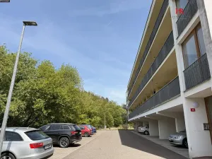 Pronájem bytu 2+1, Týnec nad Sázavou, Na Kněžině, 65 m2