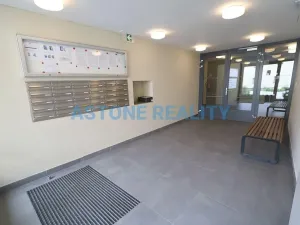 Pronájem bytu 3+kk, Praha - Dejvice, U Matěje, 109 m2