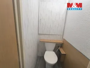 Pronájem bytu 1+kk, Ústí nad Labem - Krásné Březno, Žežická, 30 m2