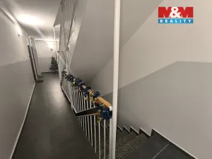 Pronájem bytu 1+kk, Ústí nad Labem - Krásné Březno, Žežická, 30 m2