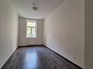 Pronájem bytu 3+kk, Praha - Holešovice, Na Maninách, 57 m2