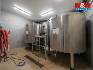 Prodej restaurace, Olomouc - Nemilany, 600 m2