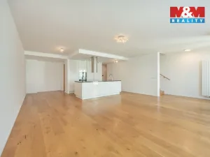 Prodej rodinného domu, Praha - Libuš, V Hrobech, 279 m2