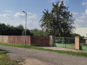 Prodej pozemku, Kozomín, 1879 m2