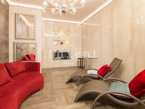 Prodej bytu 3+kk, Karlovy Vary, Vřídelní, 238 m2